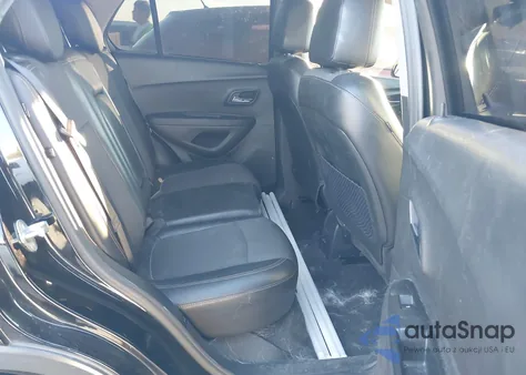 2020 Chevrolet Trax Awd Lt z USA, uszkodzony, nr VIN 3GNCJPSBXLL328445